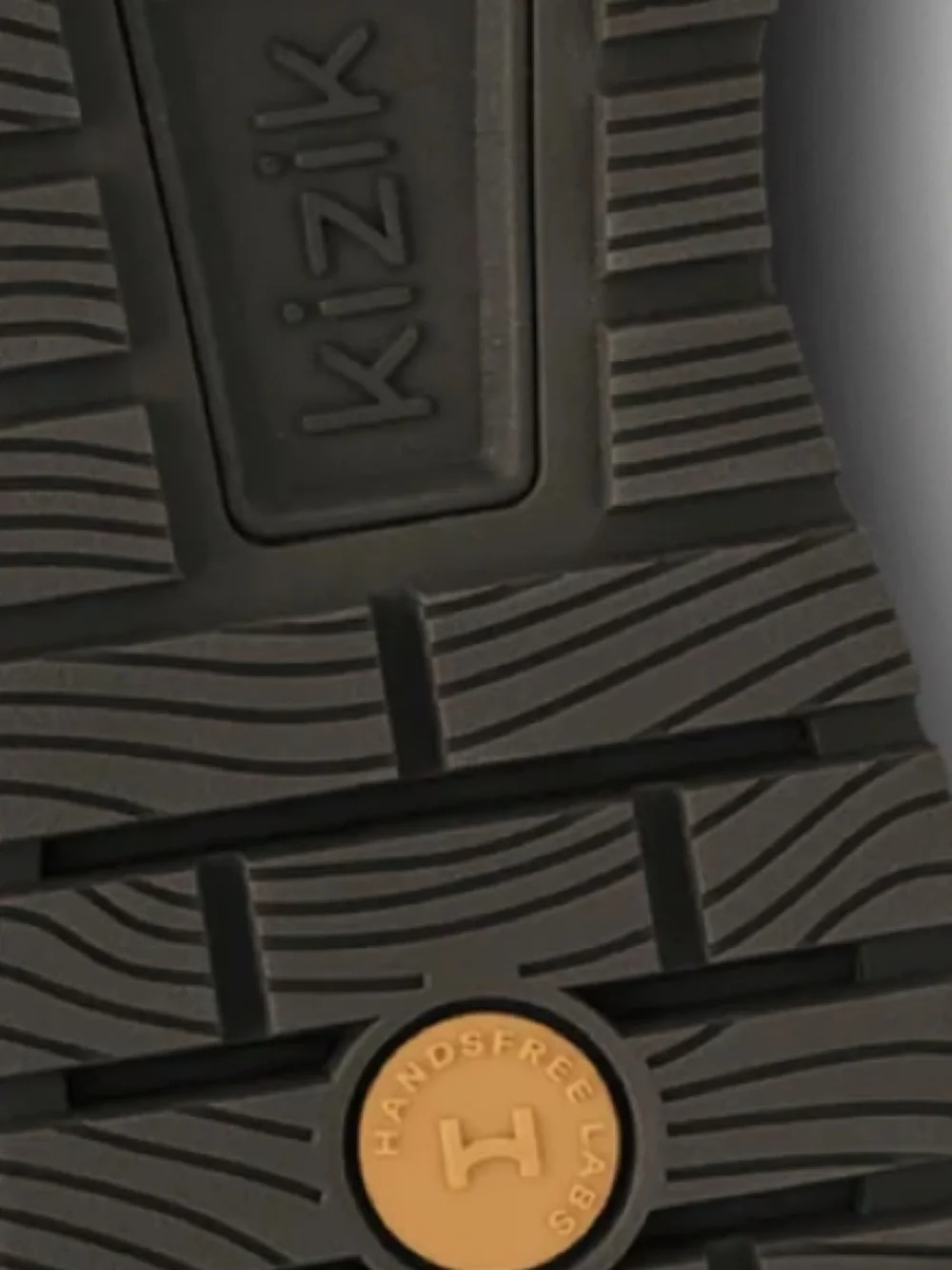 Kizik Wasatch Hands-Free Outdoor Sneakers Tumbleweed Brown